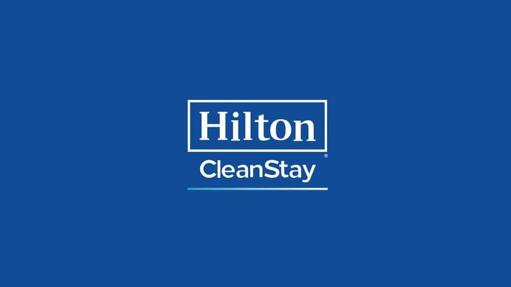 Comfort Inn Cadillac Bagian luar foto